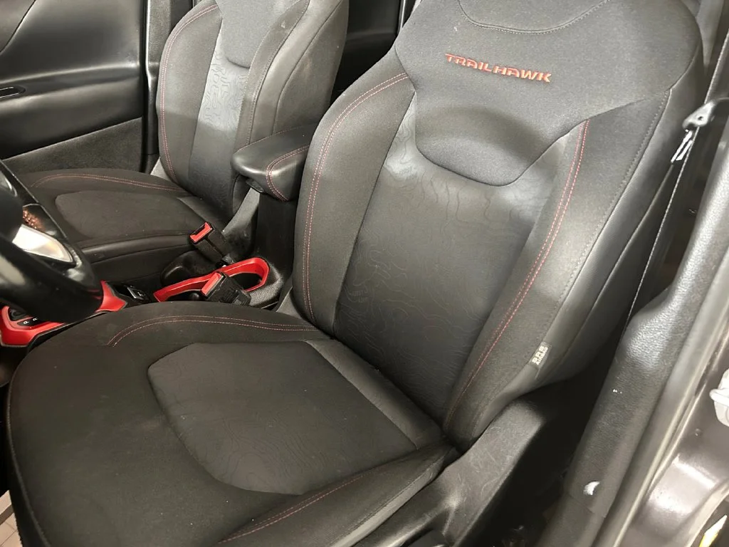 Used 2017 Gray Jeep Trailhawk image 8