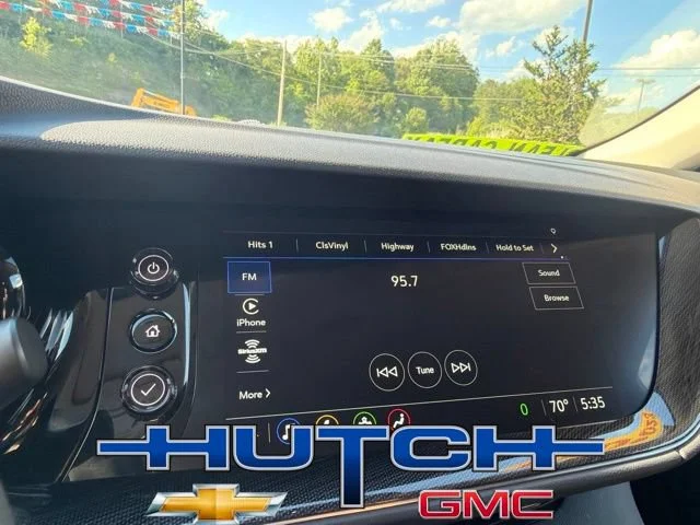 Used 2023 Ebony Twilight Metallic Buick Essence image 36