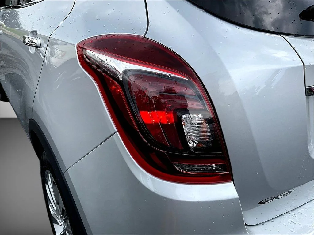 Used 2019 Quicksilver Metallic Buick Preferred image 25