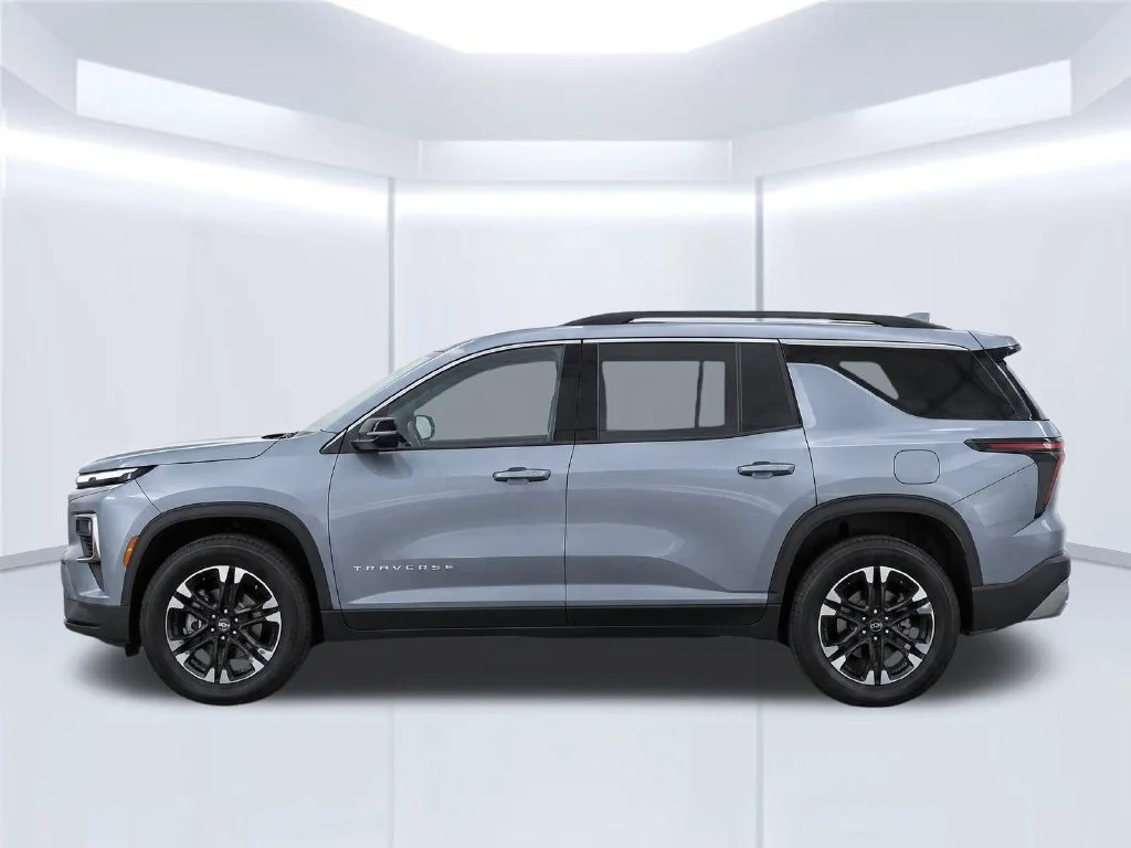 New 2027 Gray Chevrolet LT image 9