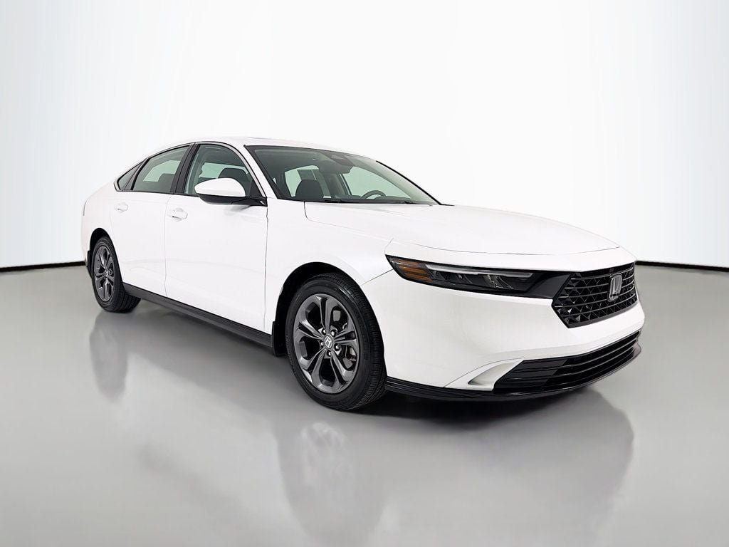 Used 2023 Platinum White Pearl Honda EX CVT w/o BSI image 1