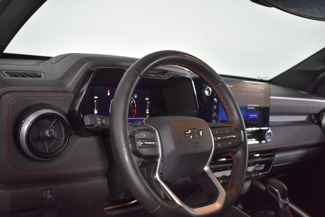 2023 Chevrolet Colorado Z71 - Photo 18