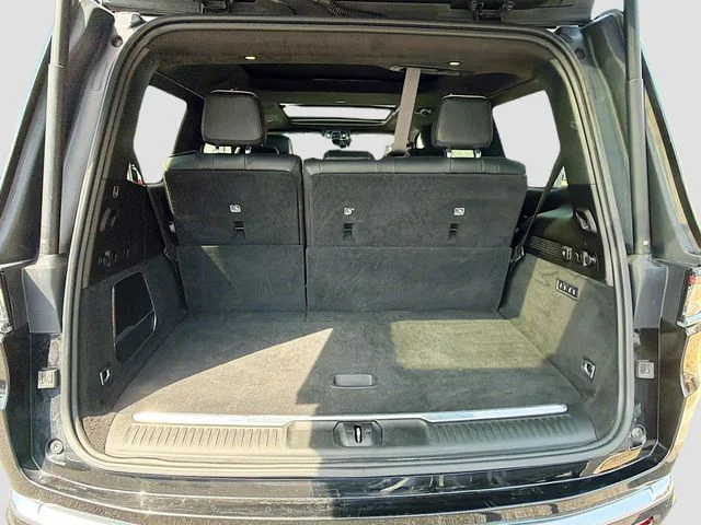 Used 2022 Black Jeep Series II image 27