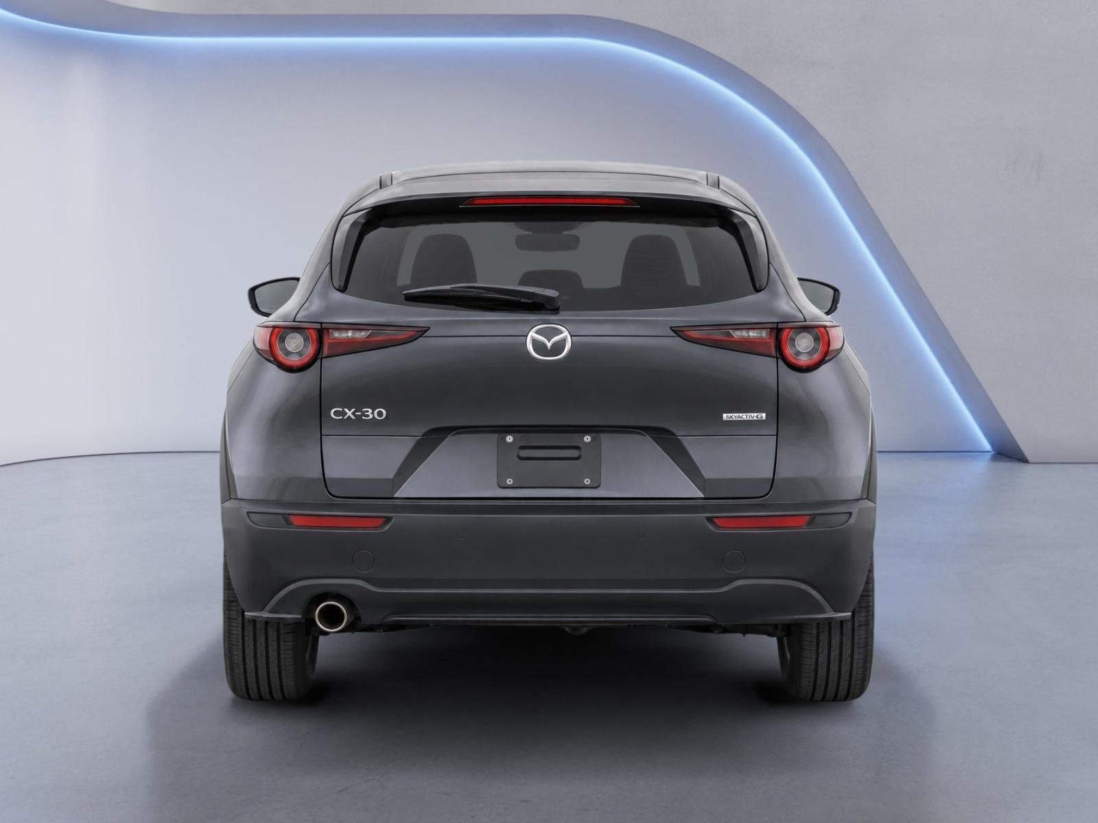 Used 2021 Machine Gray Metallic Mazda Preferred image 6