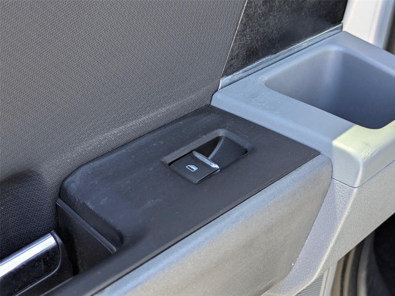 Used 2021  Ford XLT image 27
