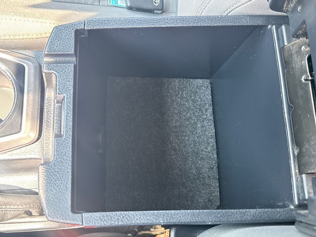 Used 2018 Black Toyota SR5 image 28