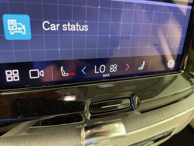 2025 Volvo XC60 Plus - Photo 34