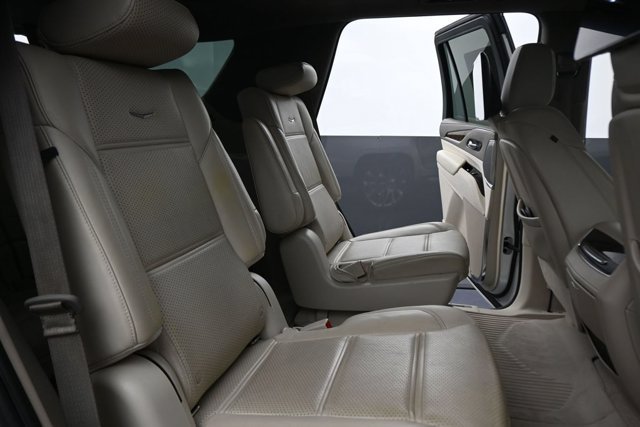 Used 2021 White Cadillac Premium Luxury Platinum image 24