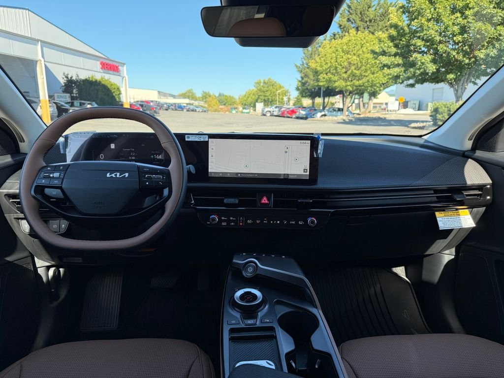 New 2026 Glacial White Pearl Kia WIND image 20