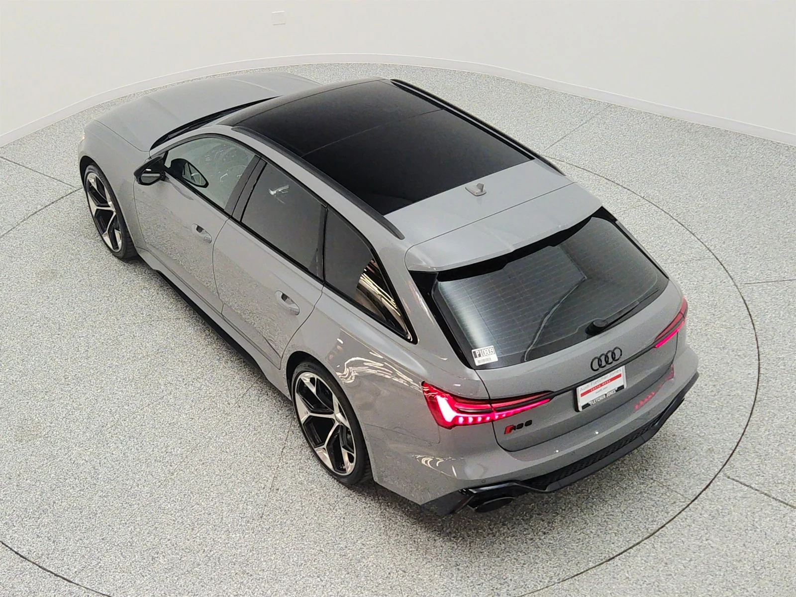 Used 2025 Nardo Gray Audi performance 4.0 TFSI quattro image 28