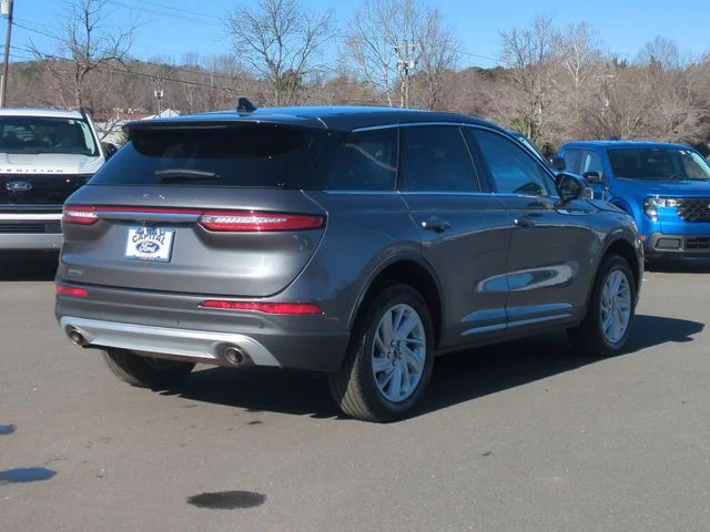 Used 2023 Gray Lincoln Standard image 13