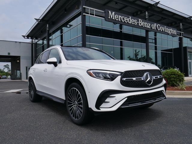 2026 Mercedes-Benz GLC GLC 300's photo