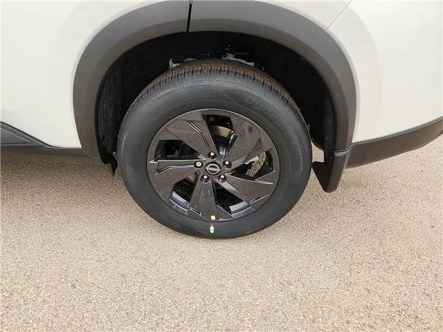 New 2026 QBE Everest WH Nissan SV All-Wheel Drive 2026.5 image 5