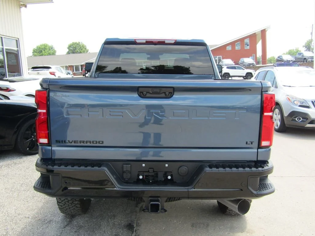 New 2026 Lakeshore Blue Metallic Chevrolet LT image 4