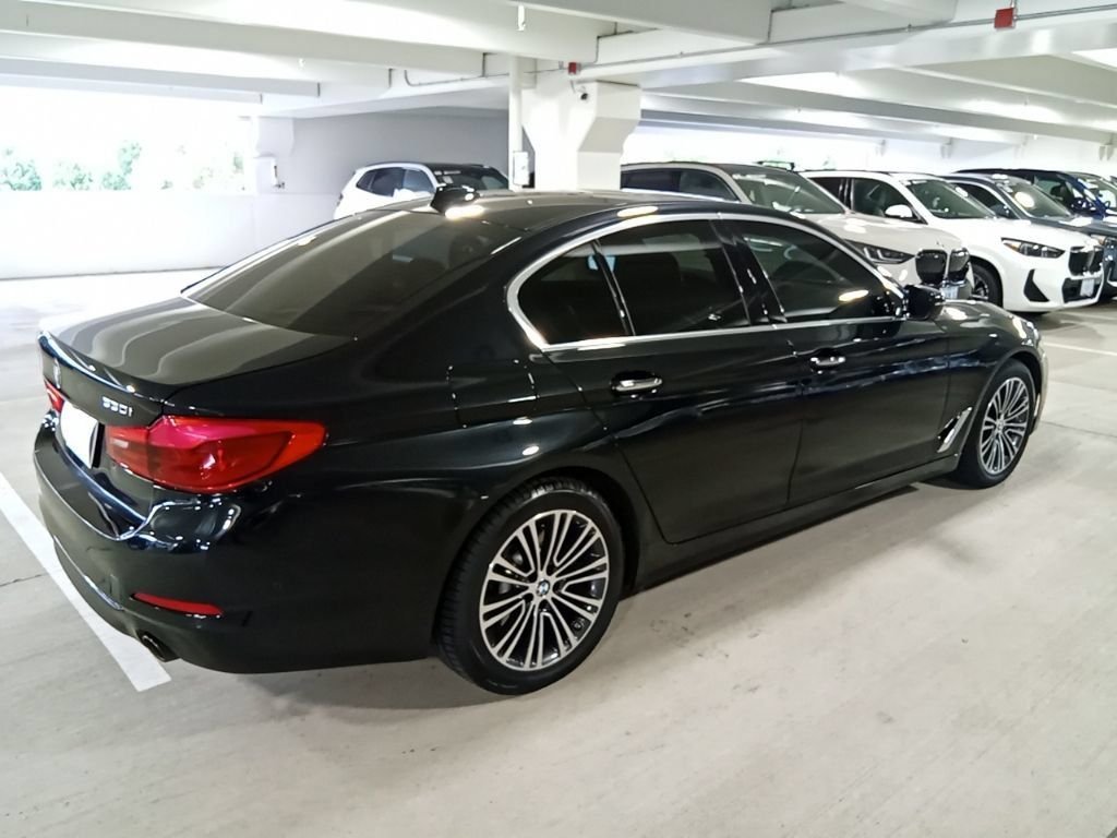 Used 2018 Black Sapphire Metallic BMW 530i image 5