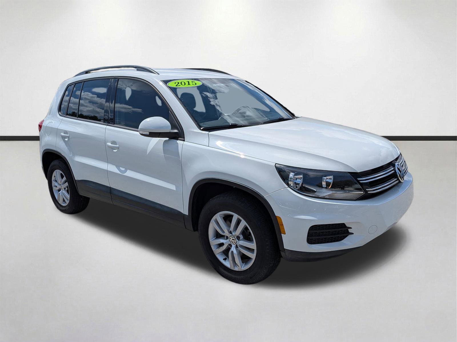 2015 Volkswagen Tiguan S
