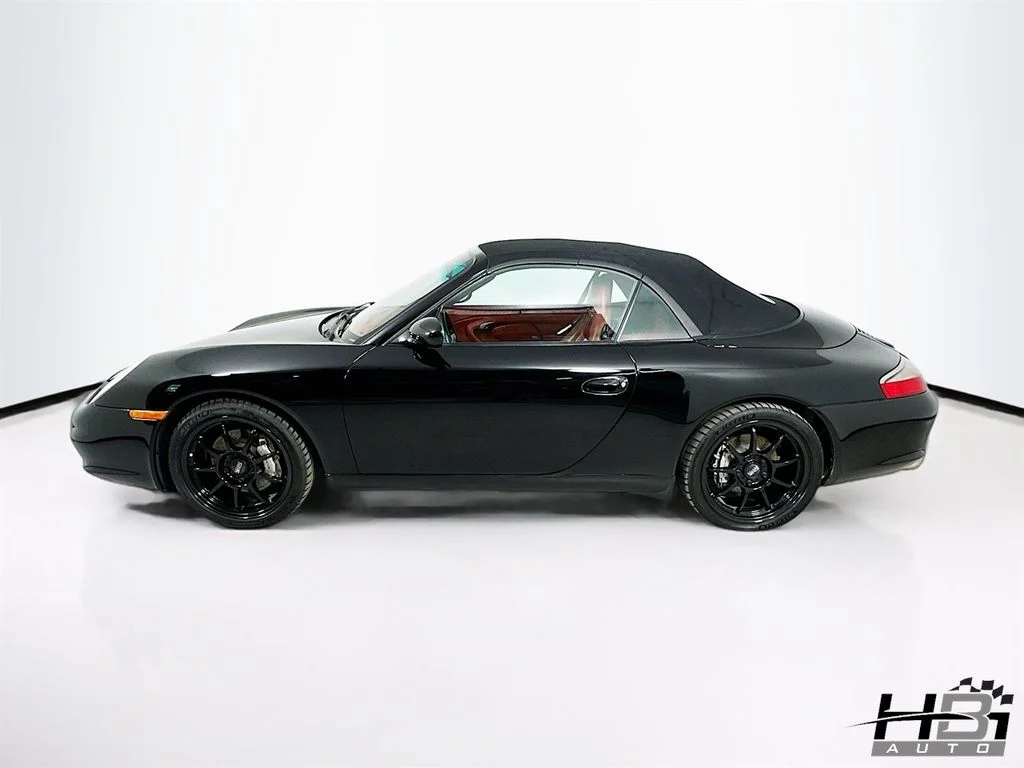 Used 2003  Porsche Carrera 4 image 9