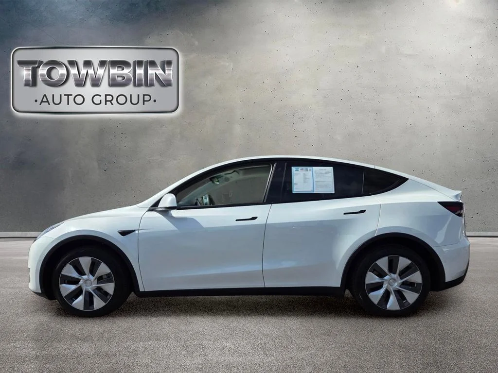 Used 2020  Tesla Long Range image 7