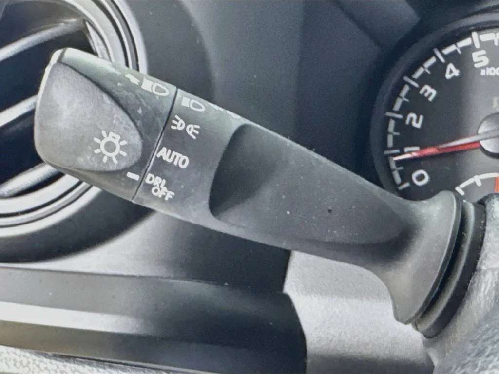 Used 2022 Midnight Black Metallic Toyota SR image 13