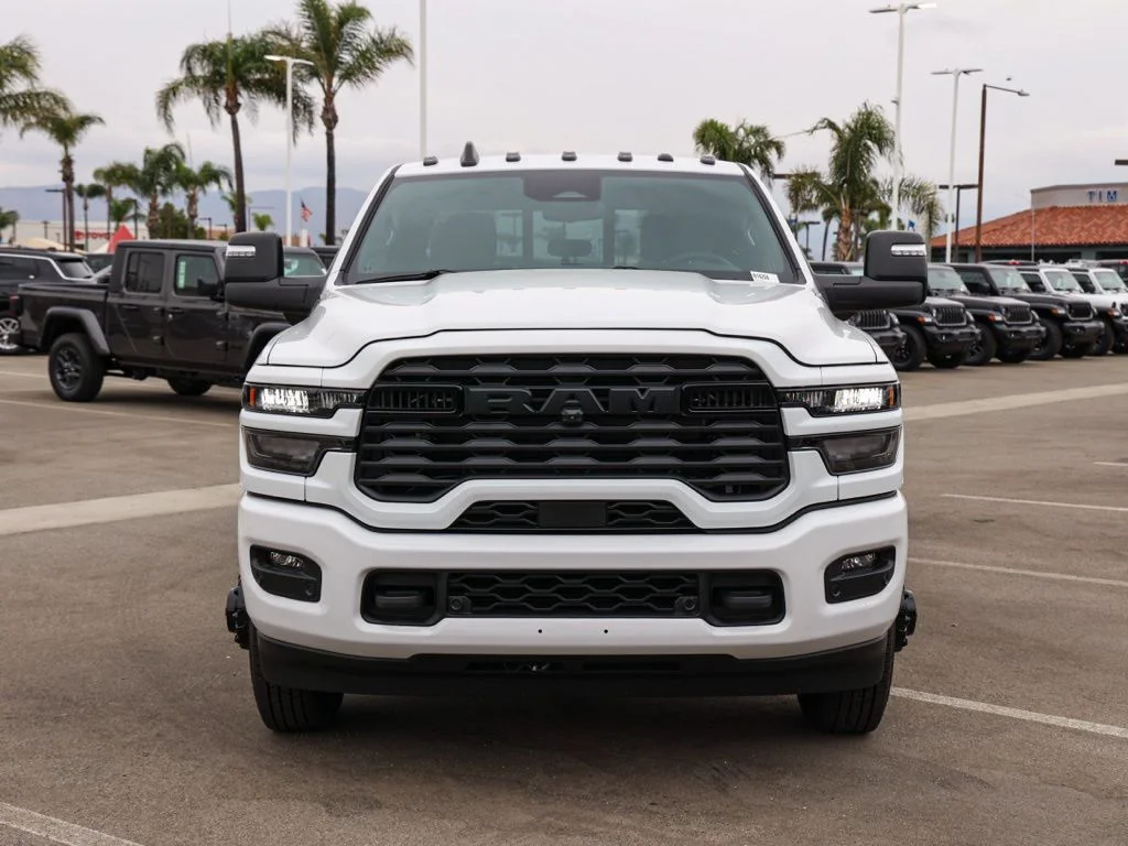 New 2026 Bright White Clear-Coat Exterior Paint RAM Big Horn Night Edition image 9