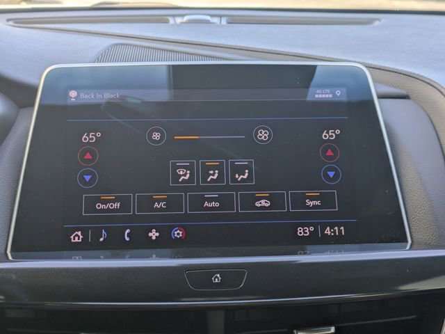 Used 2022 Crystal White Tricoat Cadillac Premium Luxury image 24