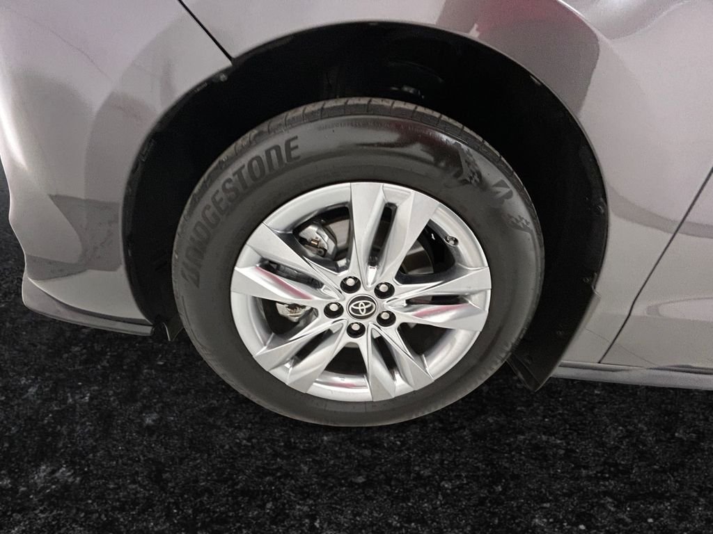 Used 2023 Gray Toyota Limited image 27