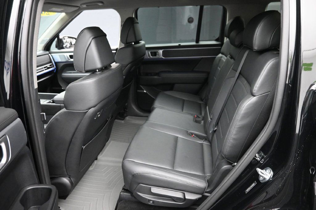 Used 2024 Black Hyundai Limited image 14