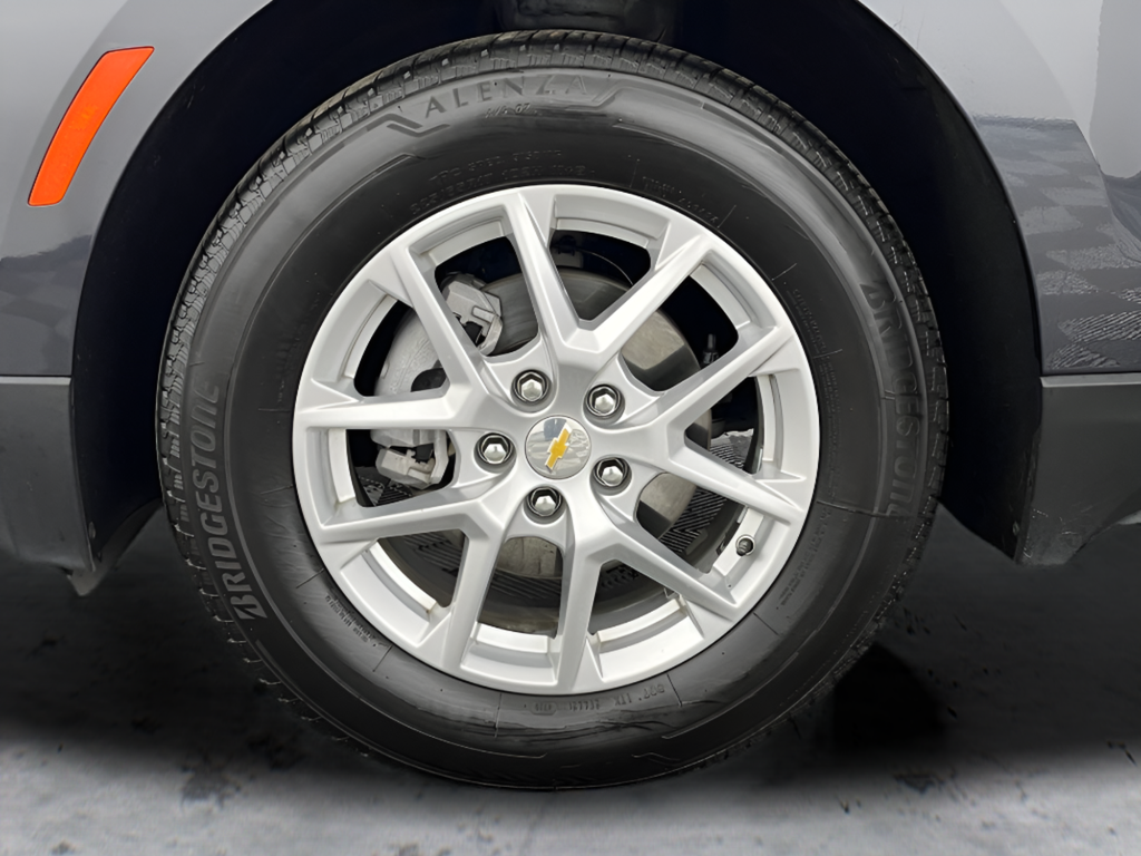 Used 2022 Gray Chevrolet LT image 19