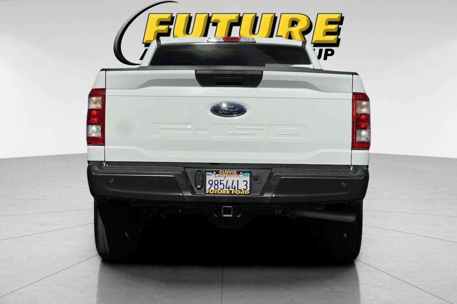 Used 2022 White Ford XL image 4