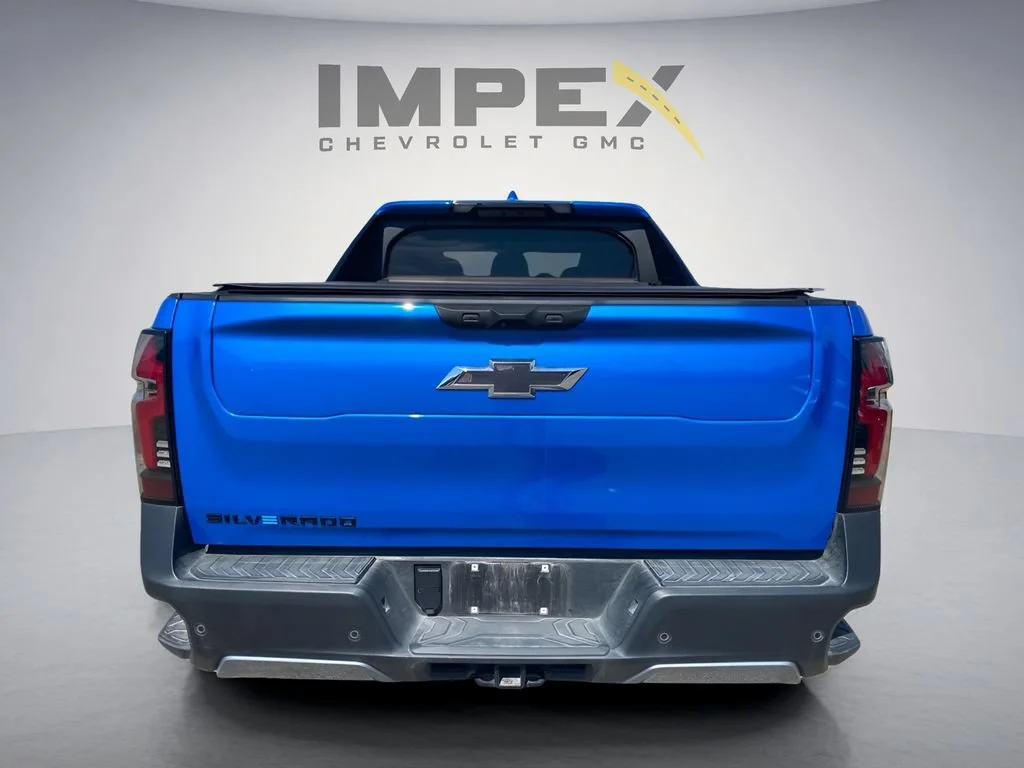 Used 2026 Riptide Blue Metallic Chevrolet Trail Boss - Max Range image 4