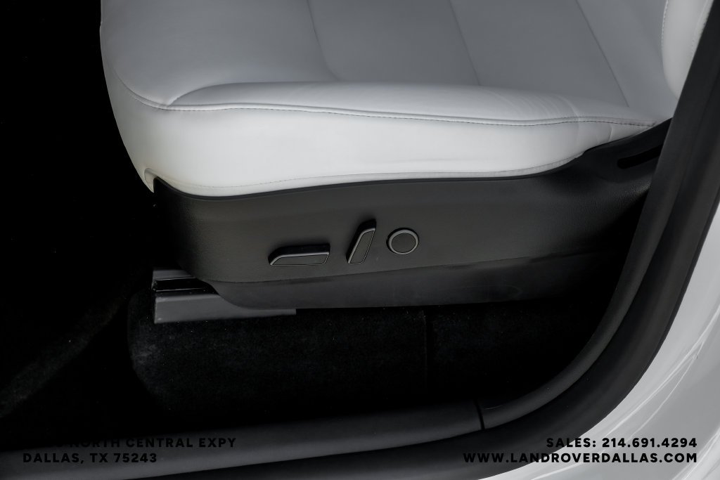 Used 2022 Pearl White Multi-Coat Tesla Performance image 28