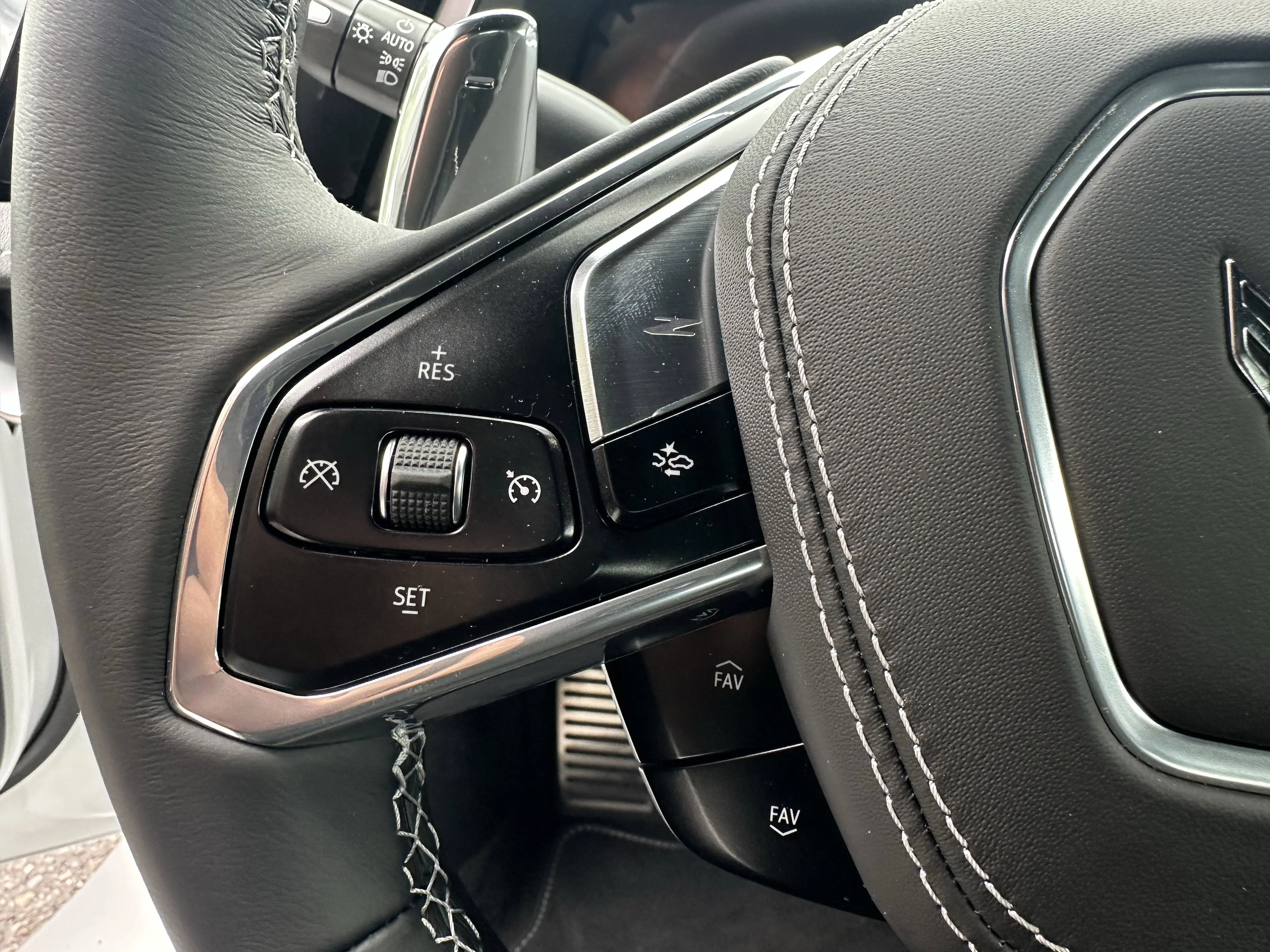 New 2026 Arctic White Chevrolet 1LT image 14