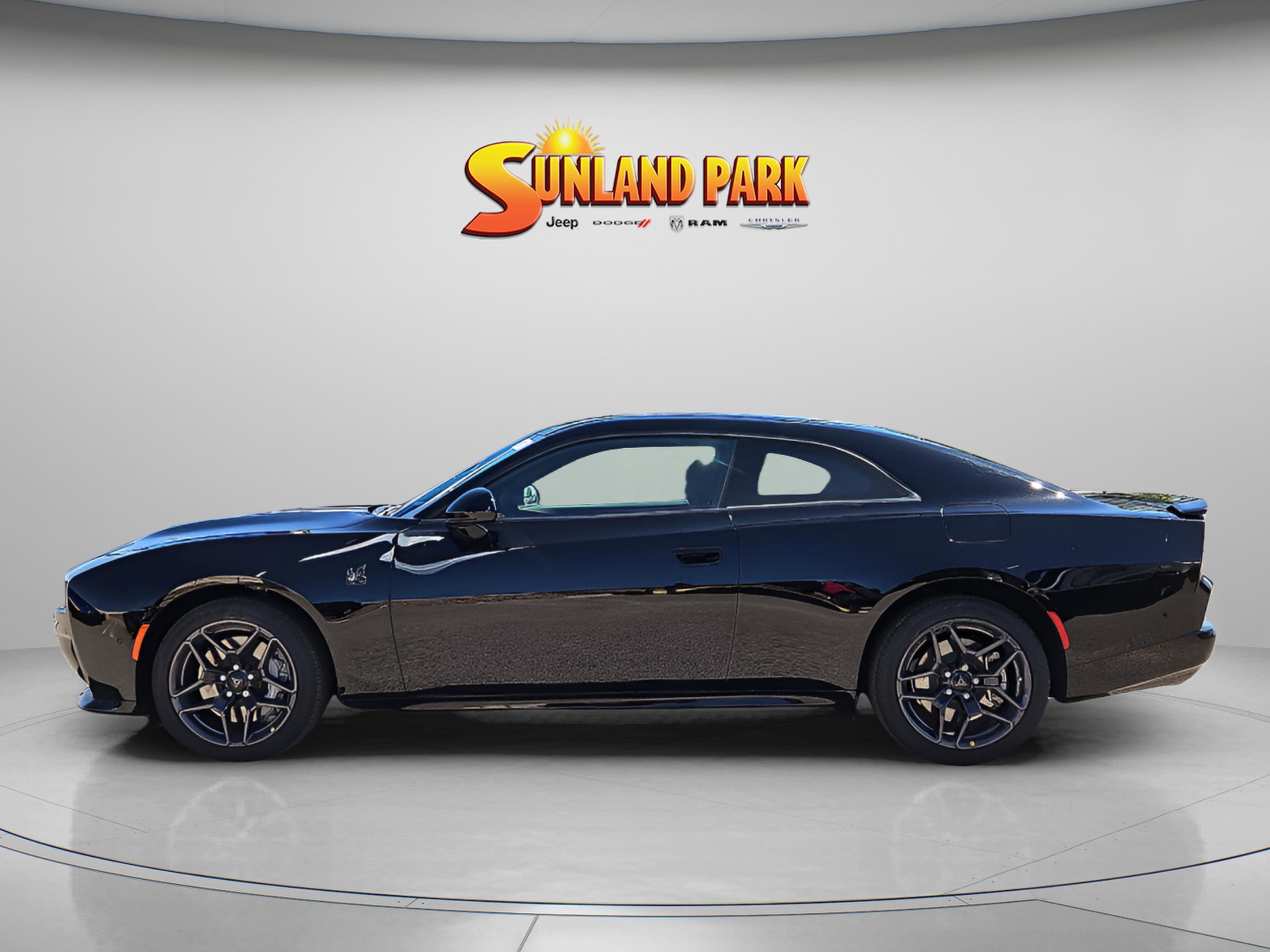 New 2026 Diamond Black Crystal Pearlcoat Dodge Scat Pack image 3