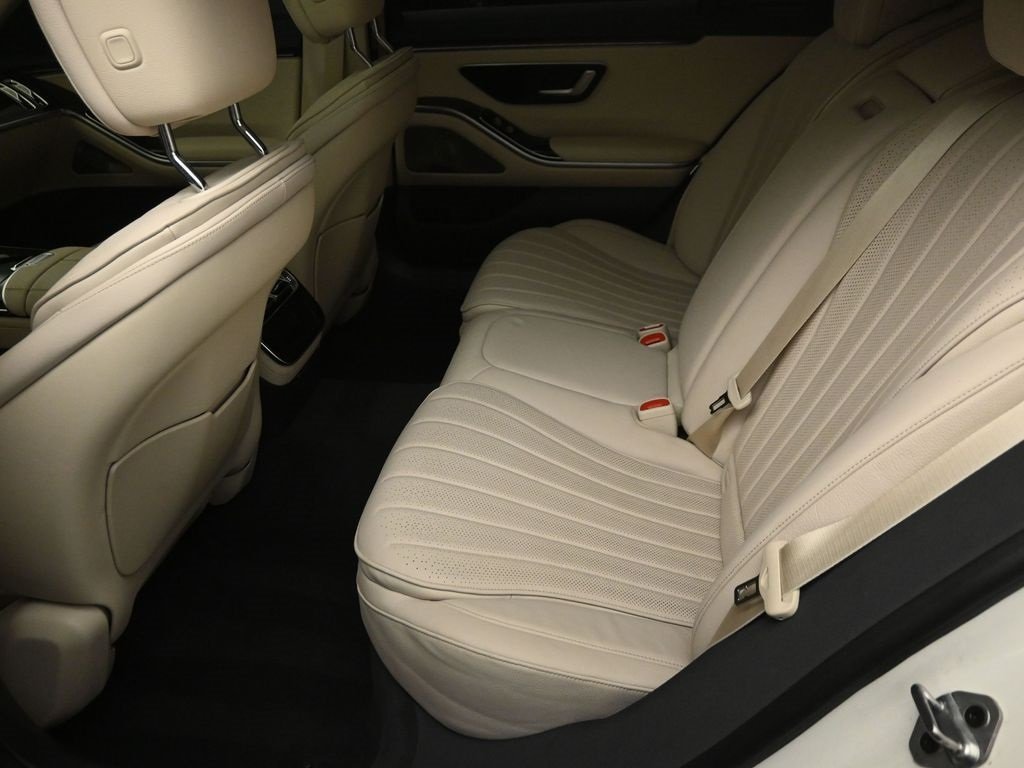 2022 MERCEDES-BENZ S-CLASS - Image 18