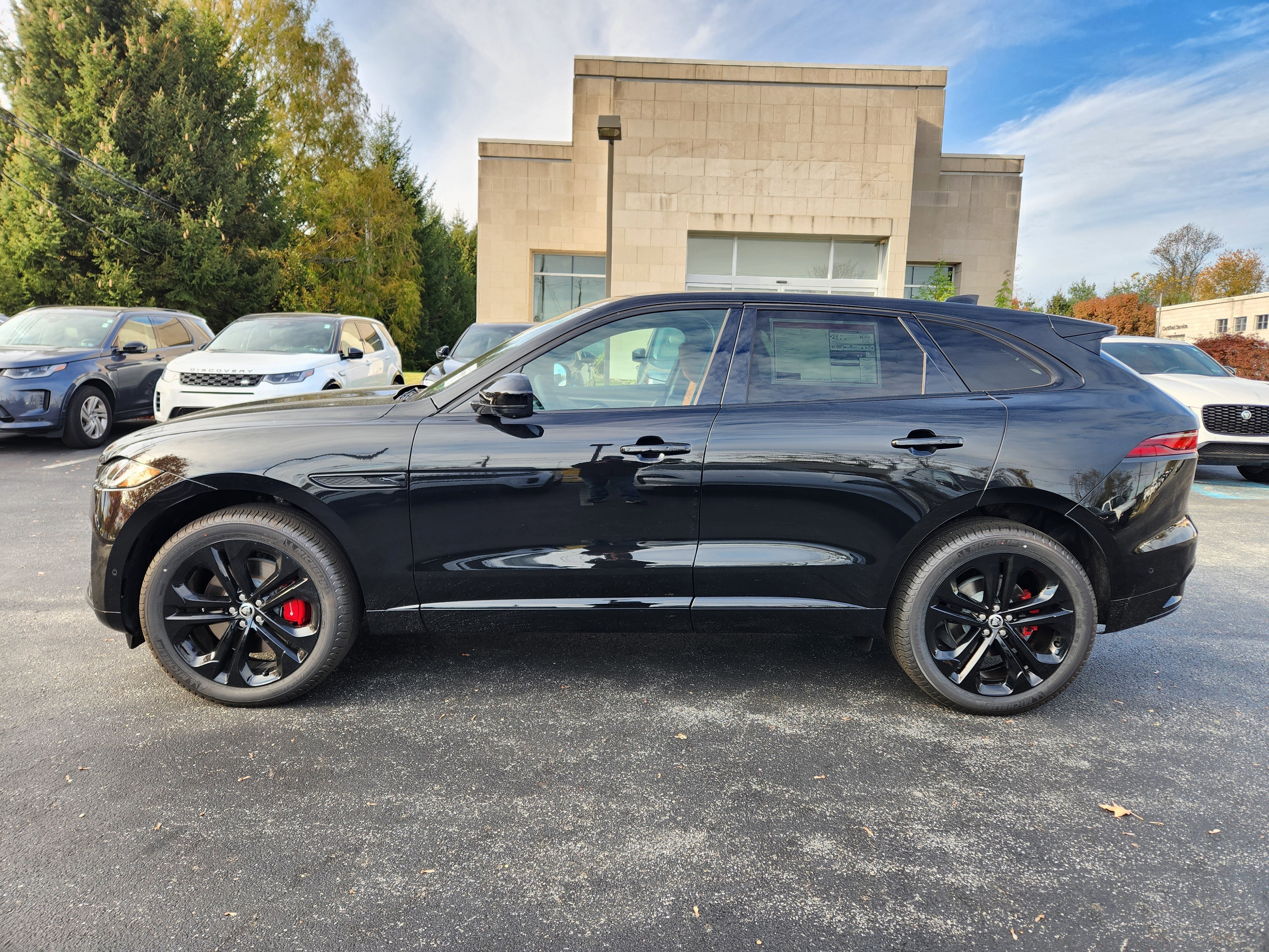 New 2026 Santorini Black Jaguar P400 R-Dynamic S image 5