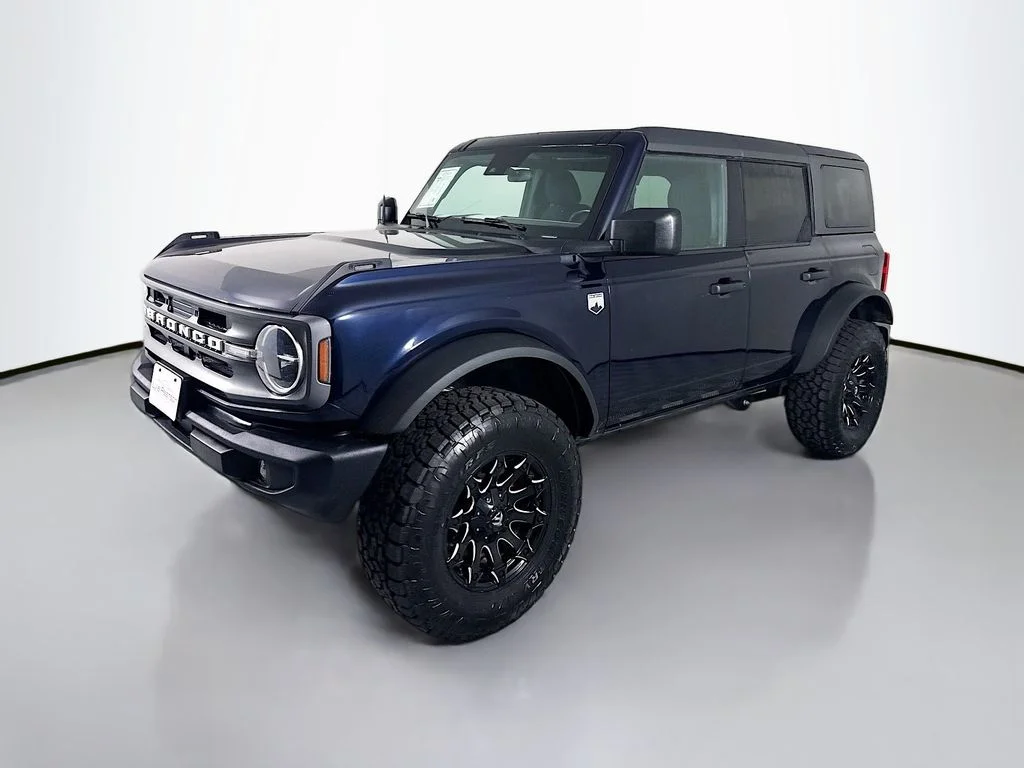 Used 2021 Blue Ford Big Bend image 1