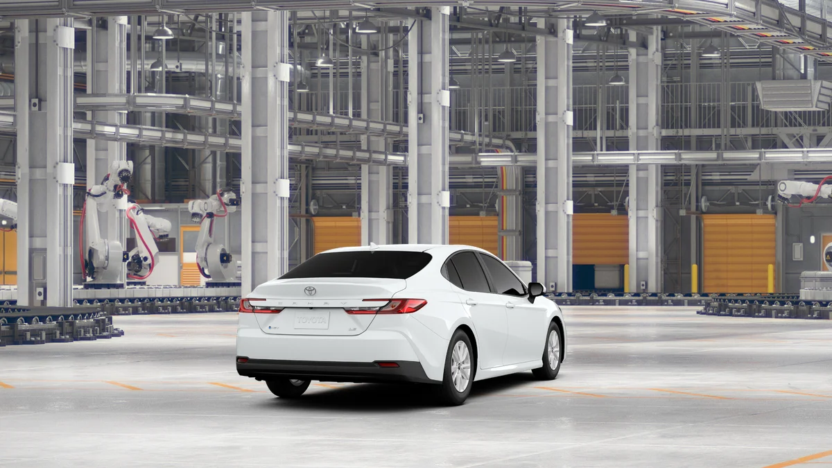New 2027 Ice Cap Toyota LE image 9