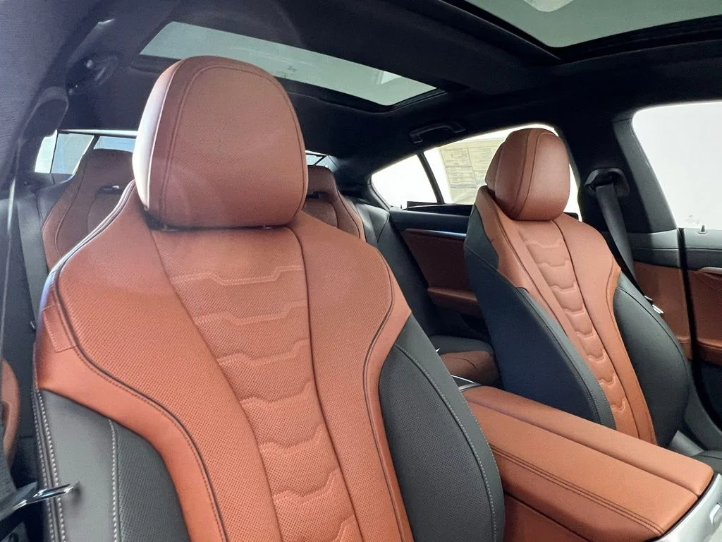 2026 BMW 8 Series 840i - Photo 7