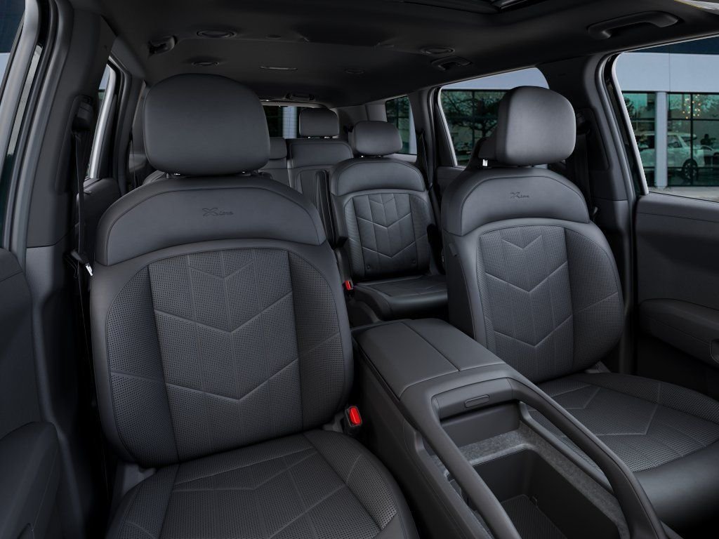 New 2027 Green Kia X-Line EX image 15