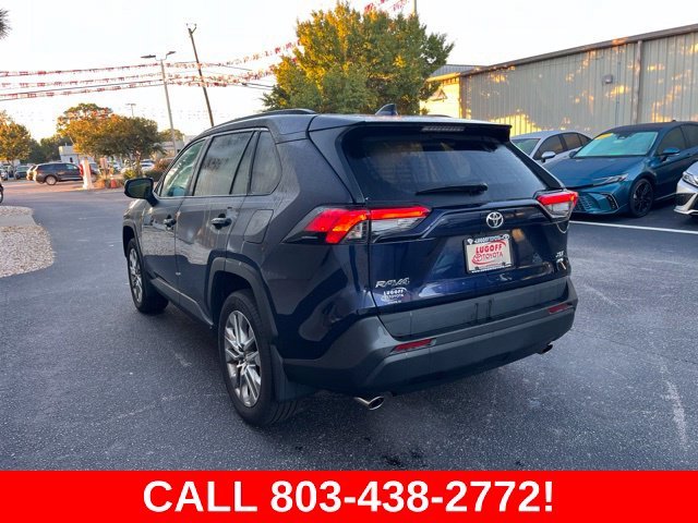 Used 2024  Toyota XLE Premium image 36