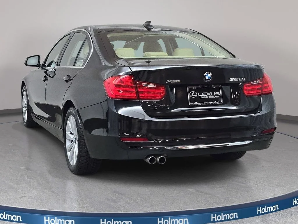 Used 2014 Black BMW 328i xDrive image 7