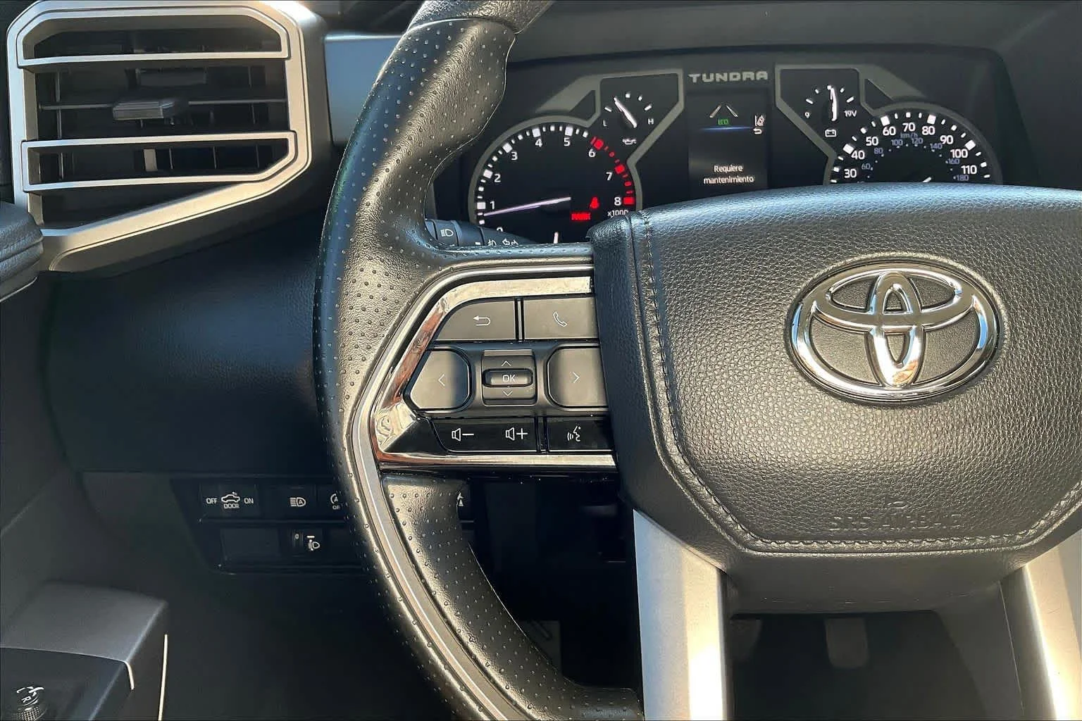 Used 2022 Magnetic Gray Metallic Toyota SR5 image 23