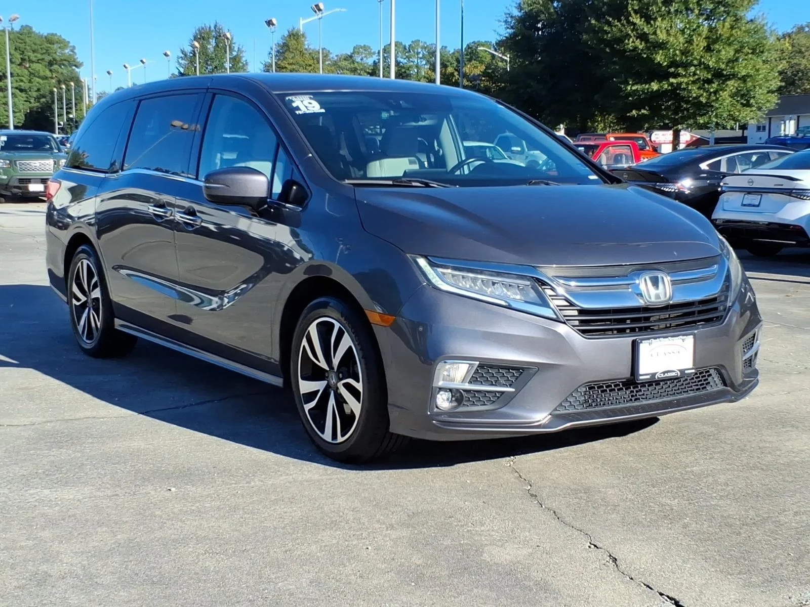 Used 2019 Modern Steel Metallic Honda Elite image 5