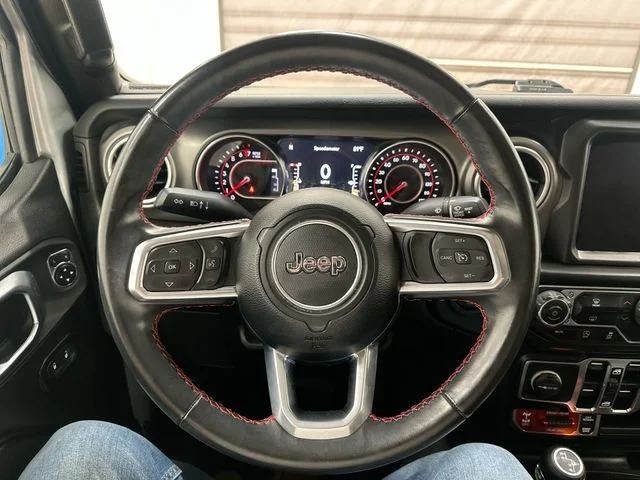 Used 2022 Silver Jeep Rubicon image 12