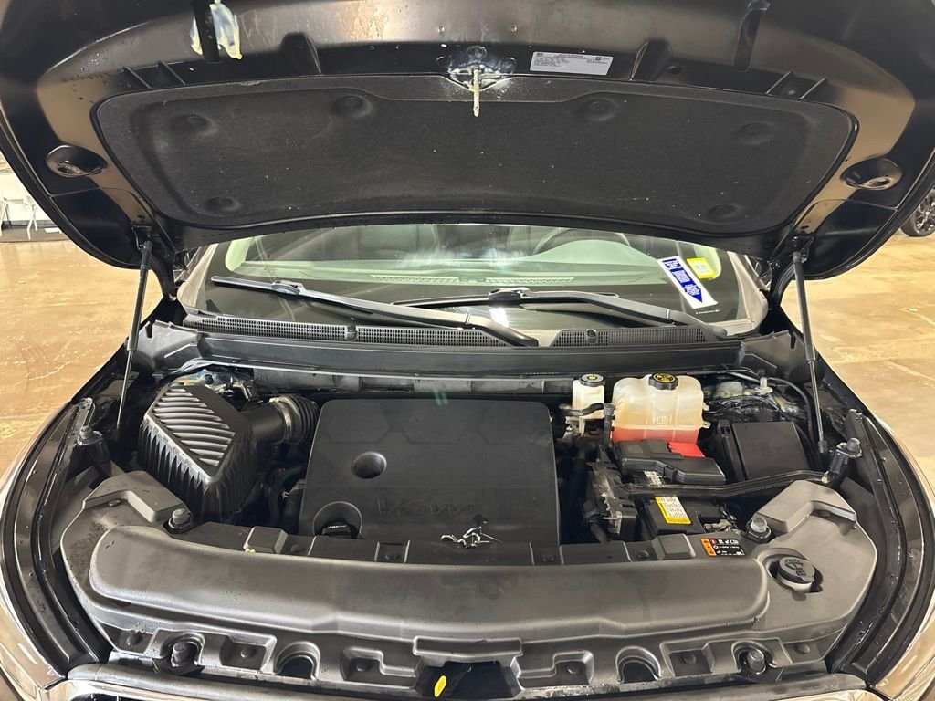Used 2021 Black Buick Essence image 35