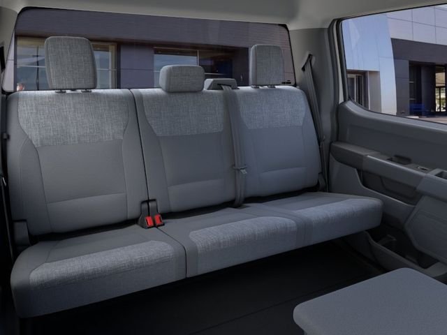 New 2026 Oxford White Ford XLT image 11