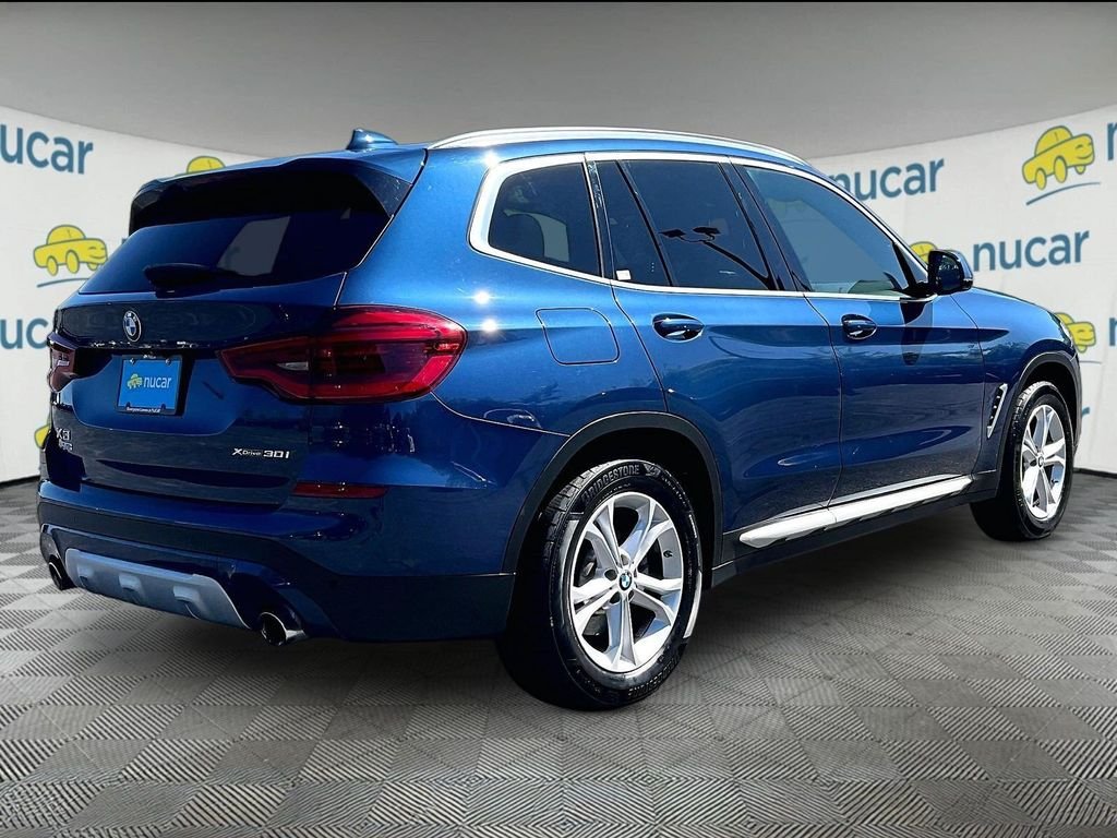 Used 2021 Blue BMW xDrive30i image 6