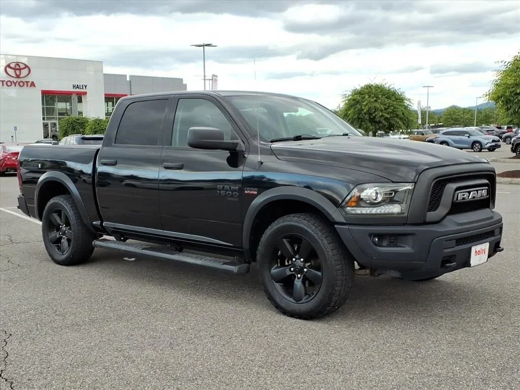 2020 RAM 1500 Classic Warlock 4x4 Crew Cab 5'7's photo