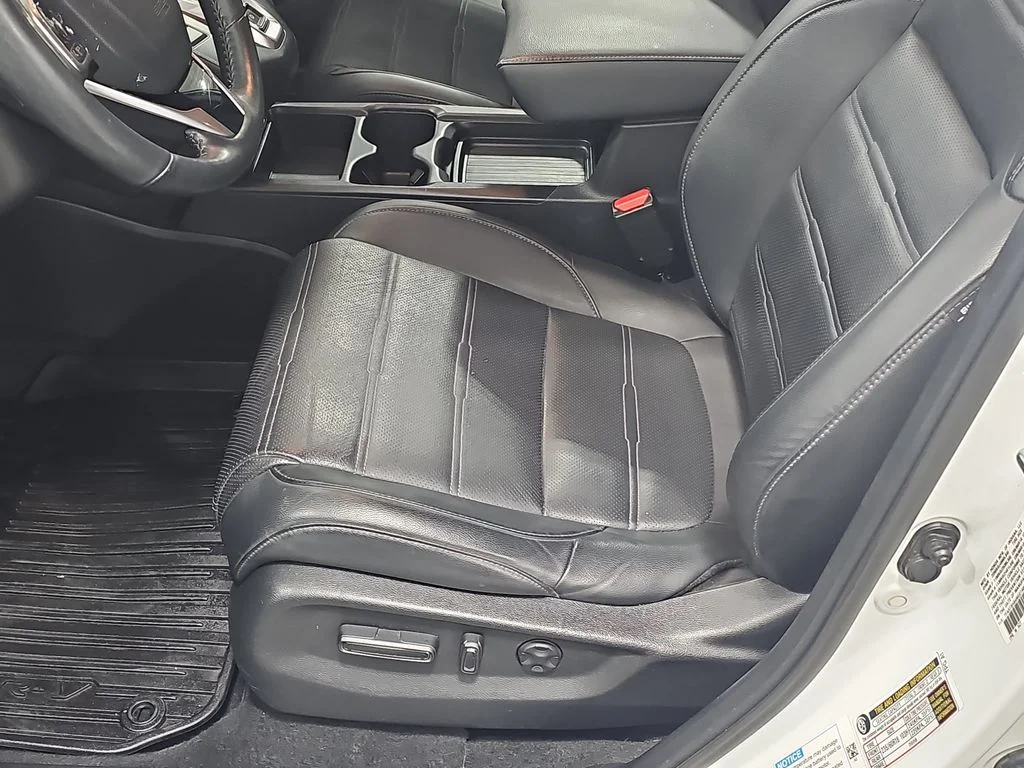 Used 2021  Honda EX-L image 31