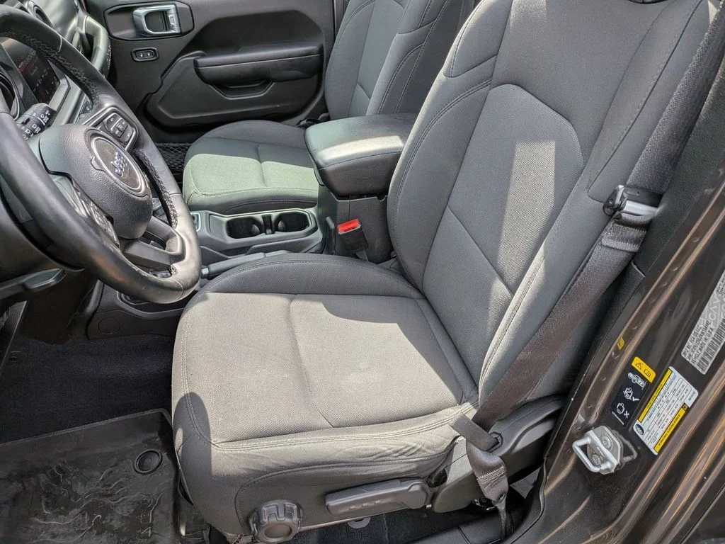 Used 2022 Gray Jeep Unlimited Sport S image 23